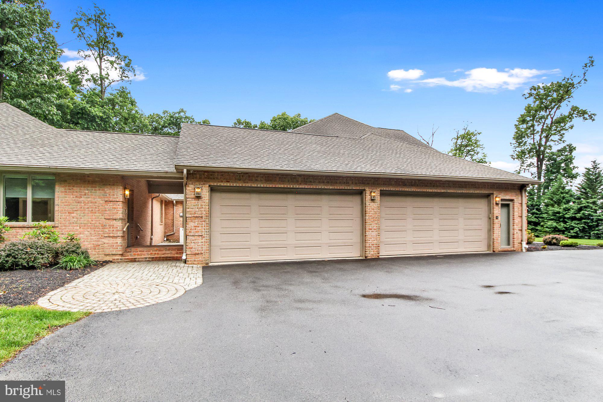 EAST YORK - Residential