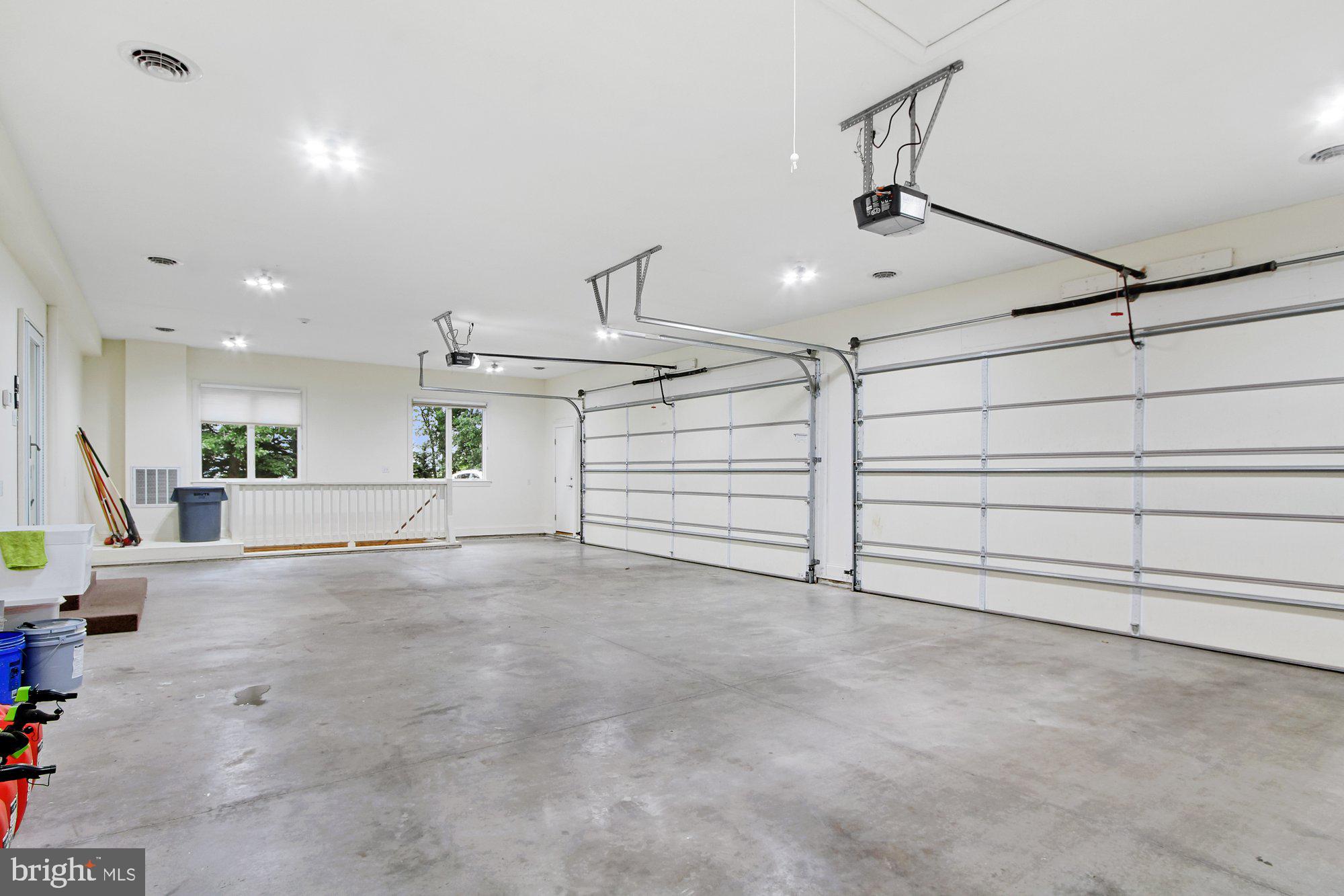 EAST YORK - Residential