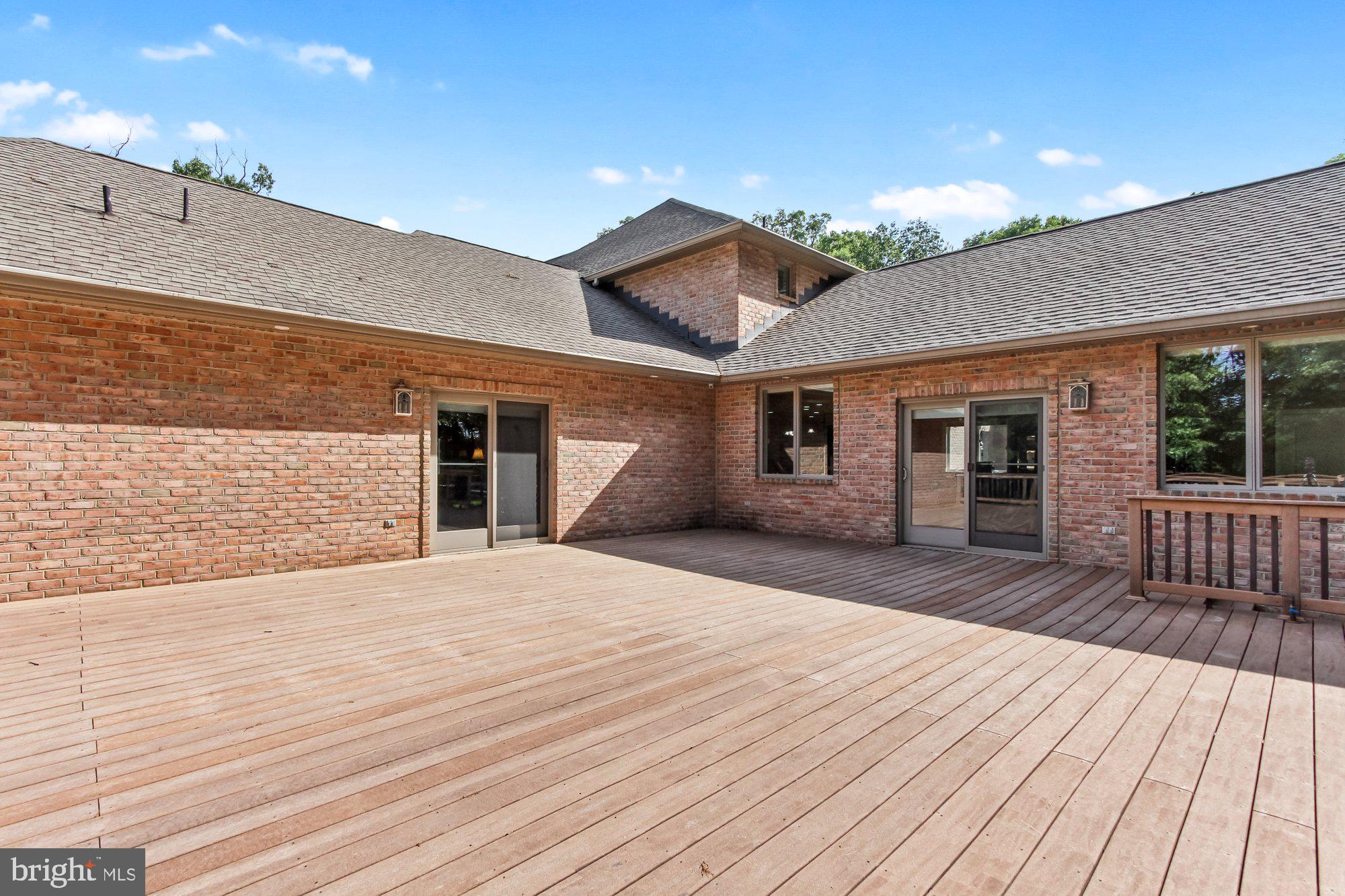 EAST YORK - Residential