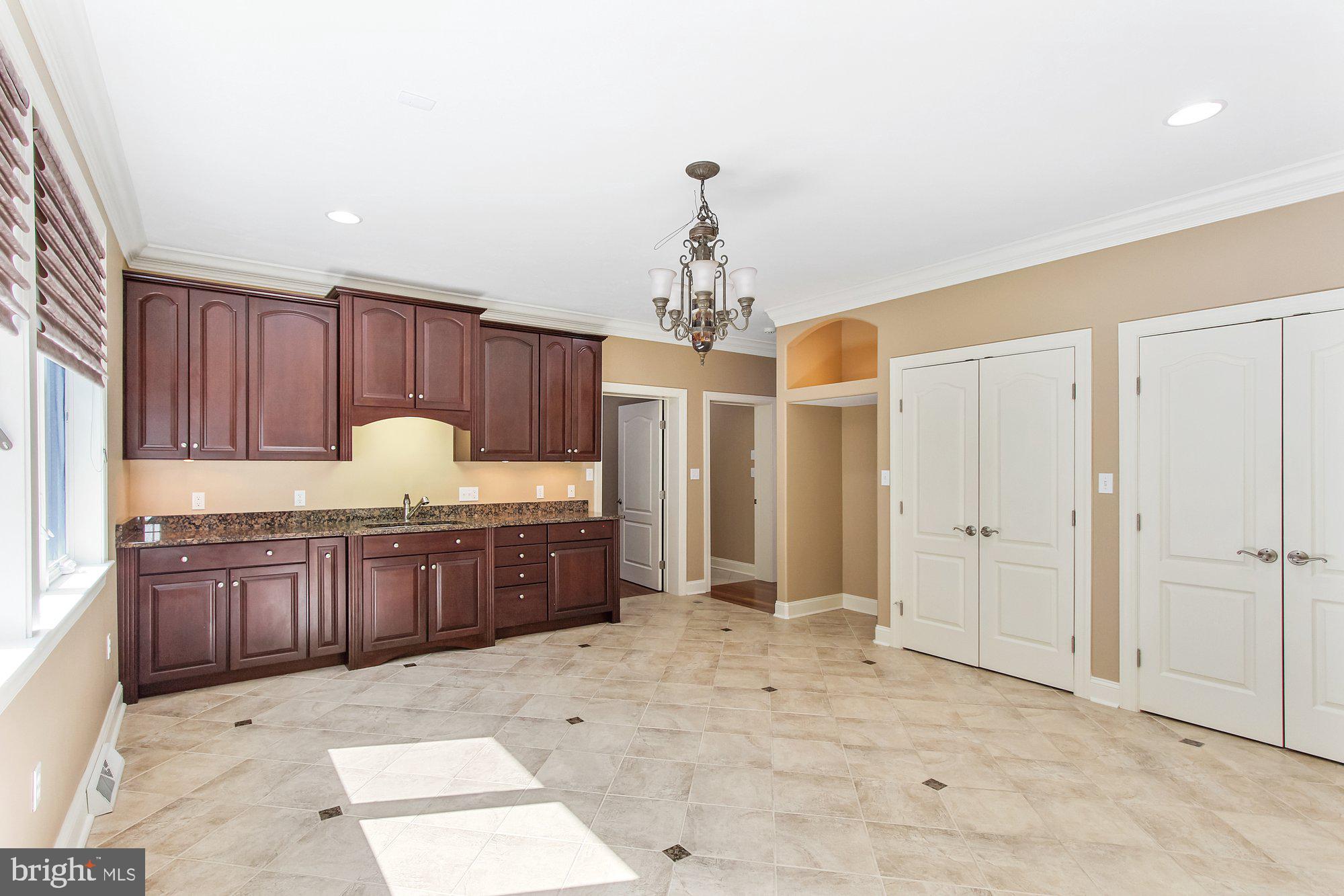 EAST YORK - Residential