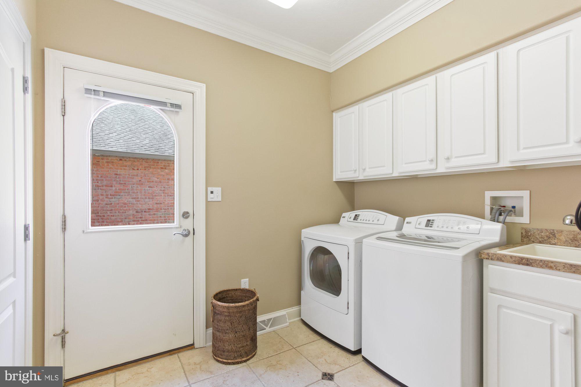 EAST YORK - Residential