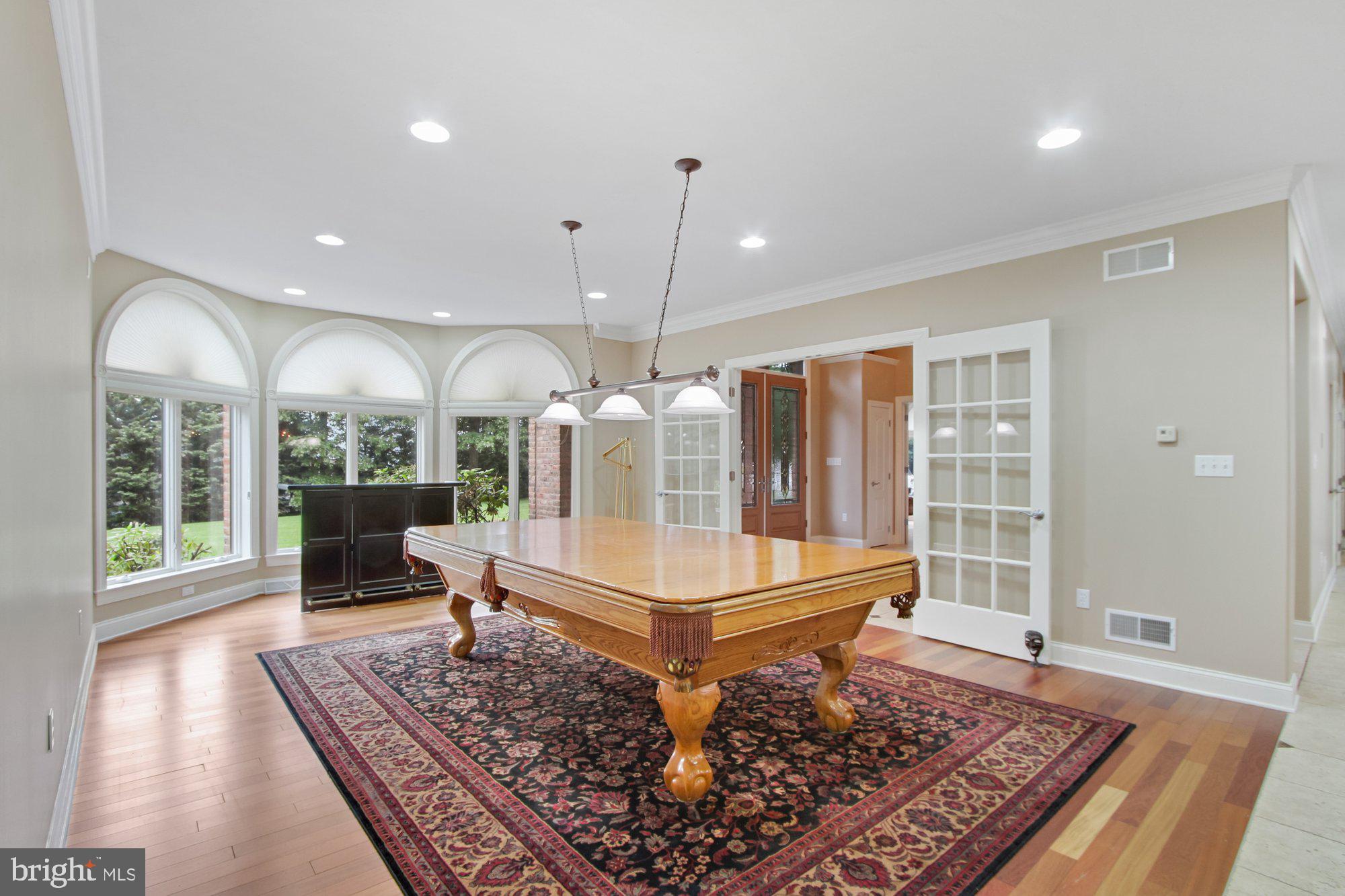 EAST YORK - Residential