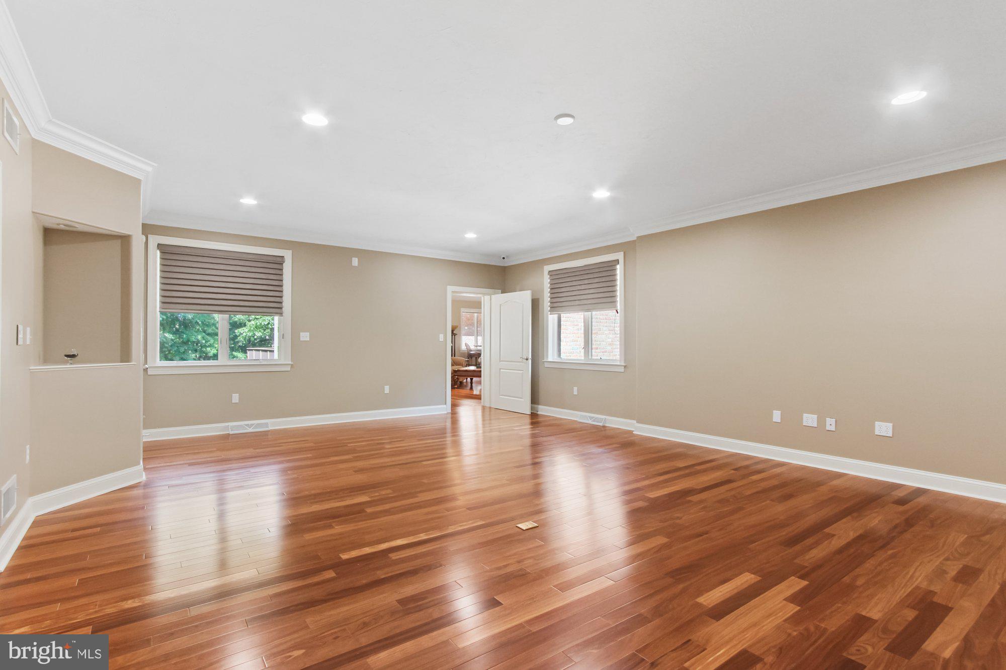 EAST YORK - Residential