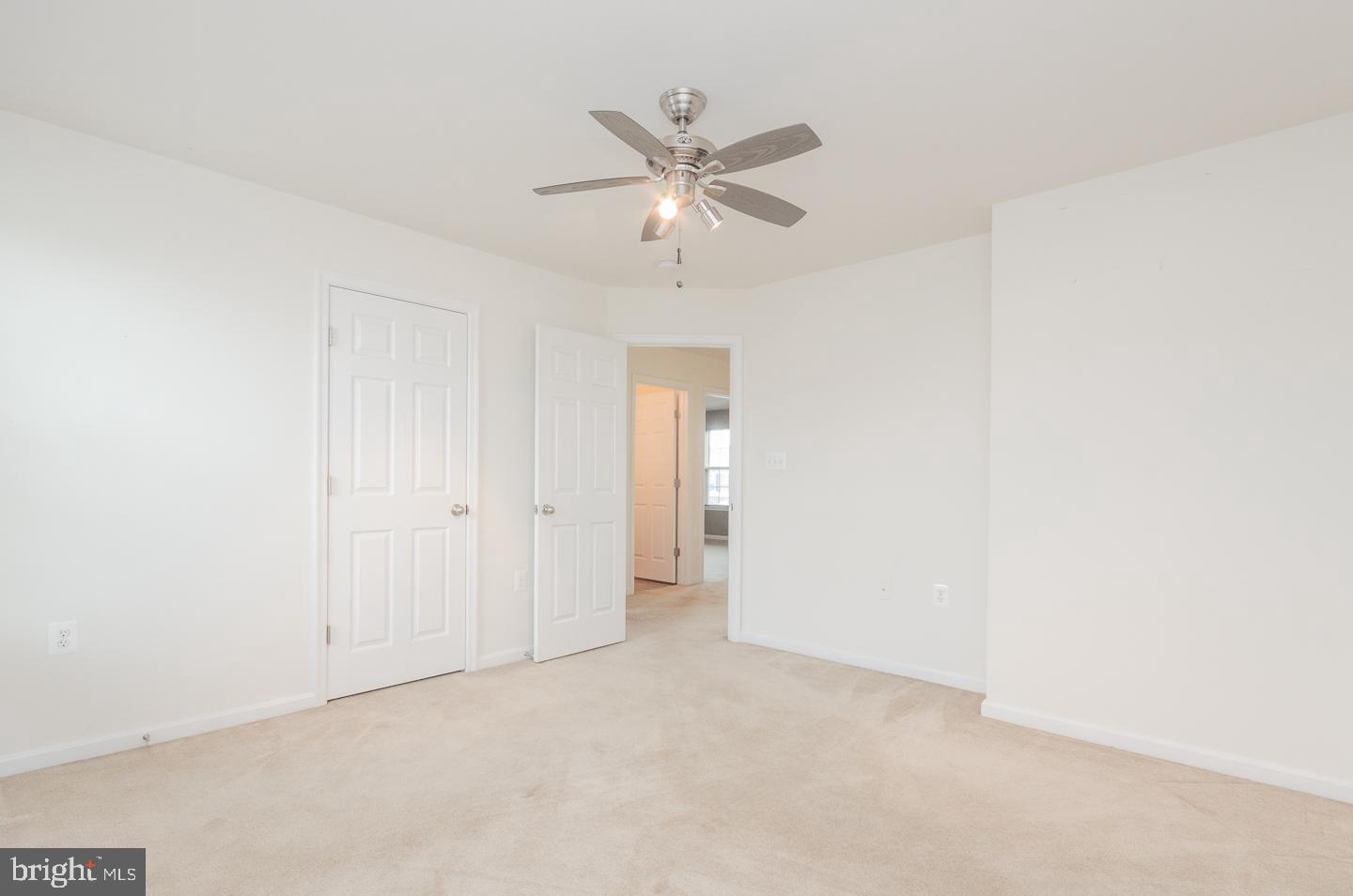 LIBERTY RUN - Residential