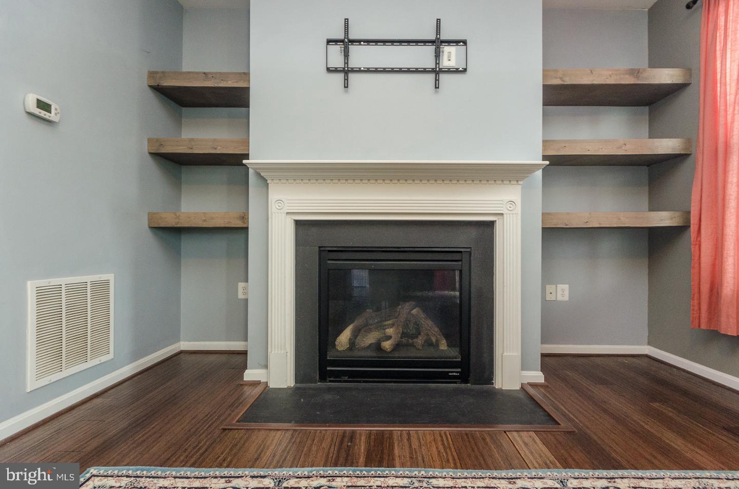 LIBERTY RUN - Residential