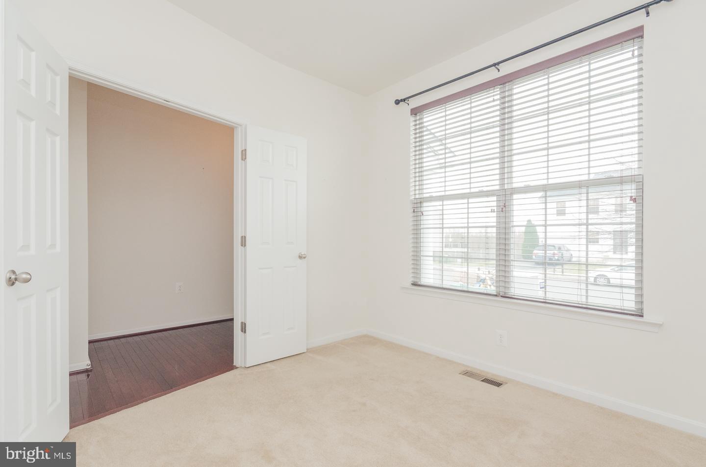 LIBERTY RUN - Residential