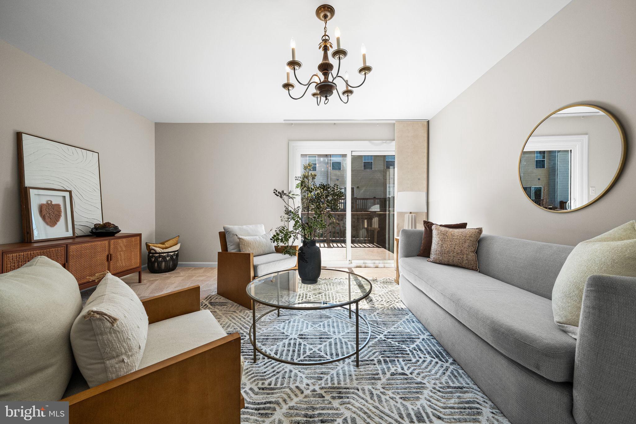 FAIR LAKES - Residential