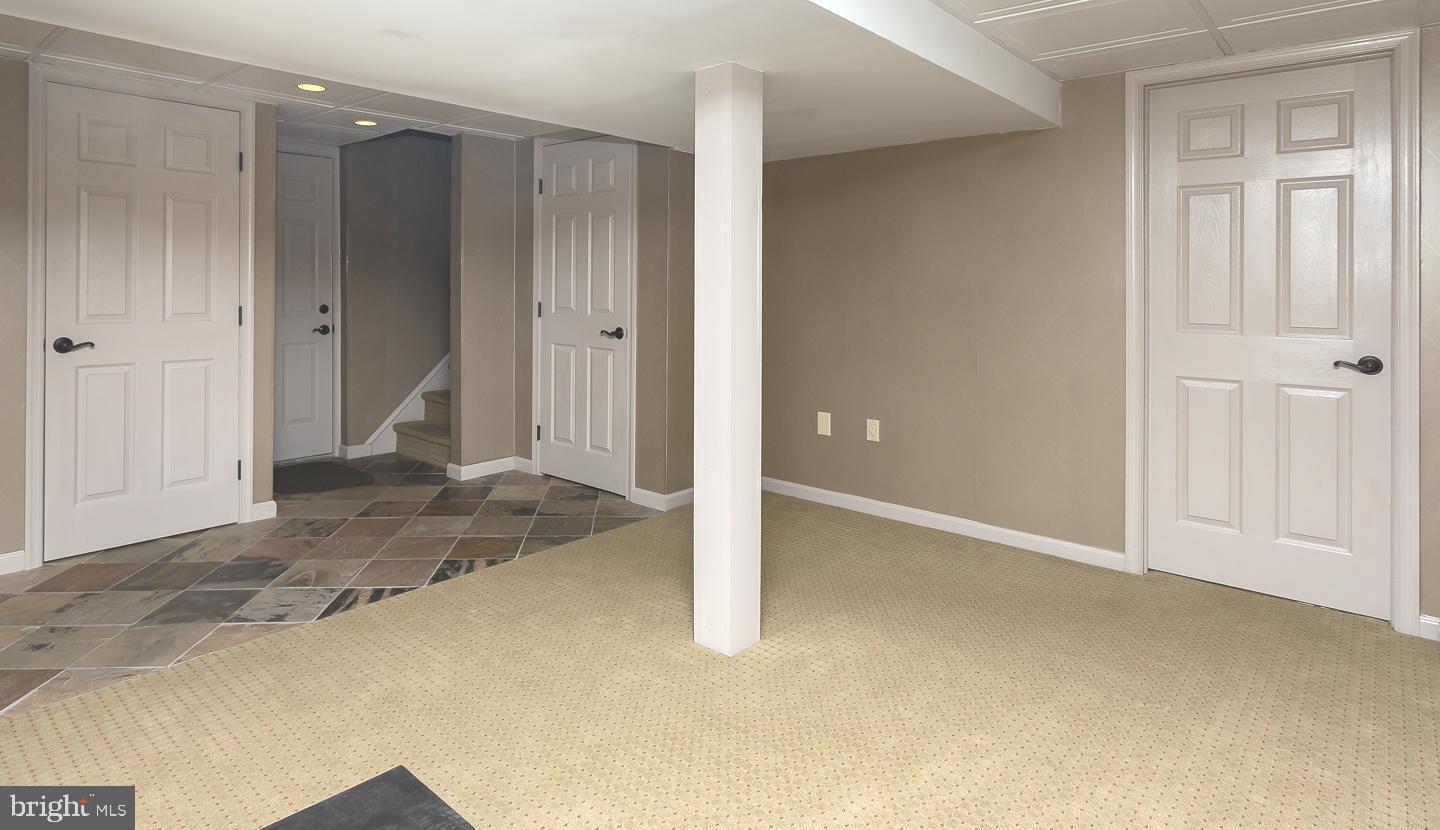 NARBERTH - Residential