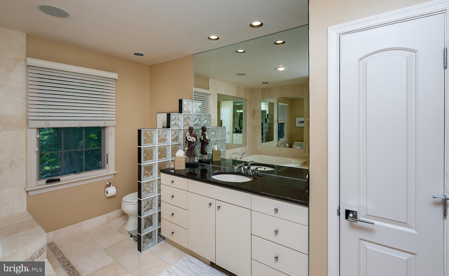 NARBERTH - Residential