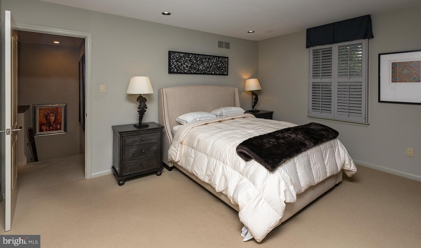 NARBERTH - Residential