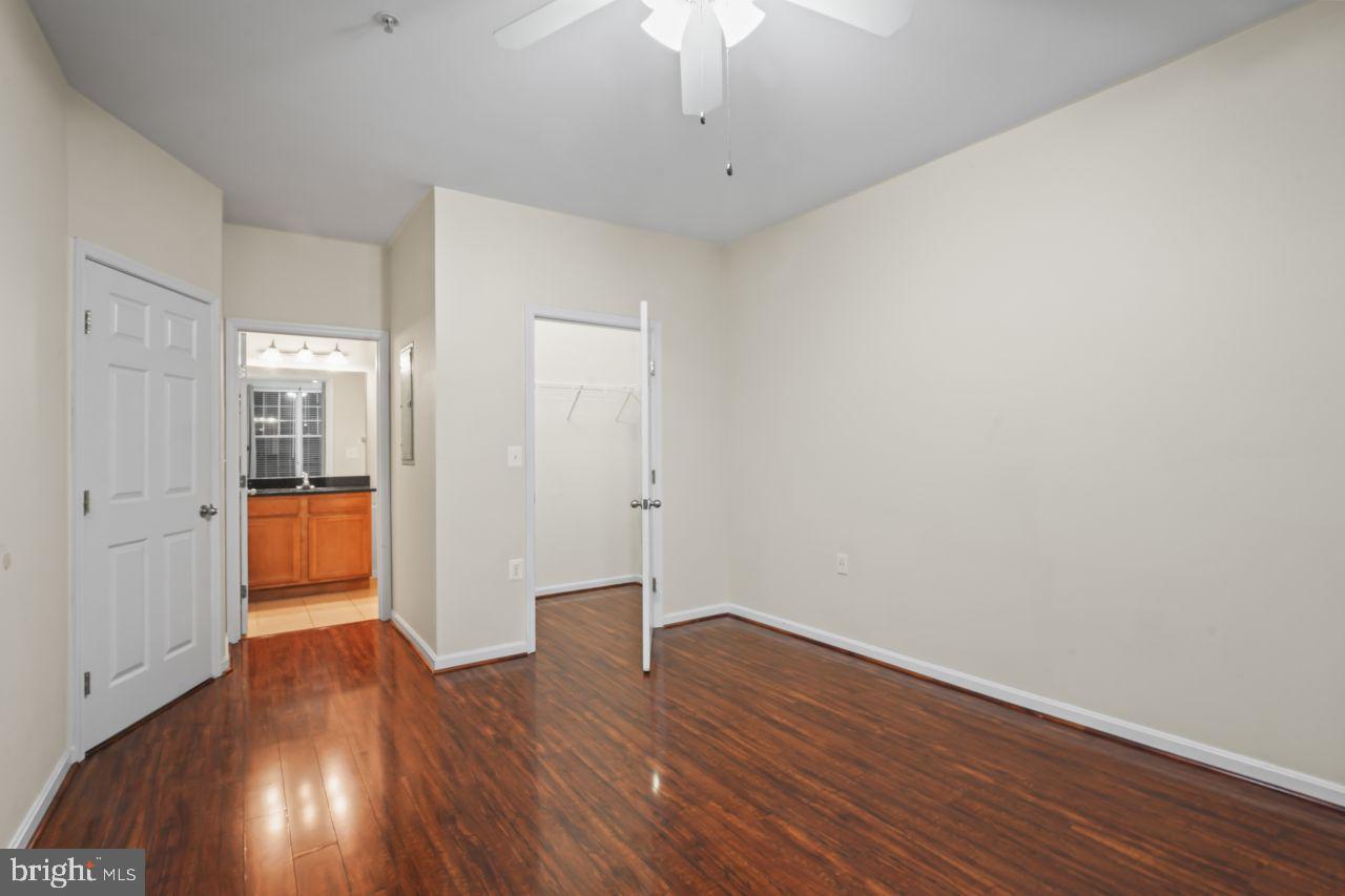 FAIRFAX RIDGE CONDOS - Residential