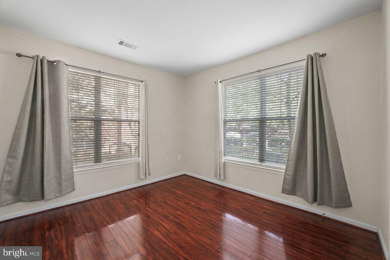 FAIRFAX RIDGE CONDOS - Residential