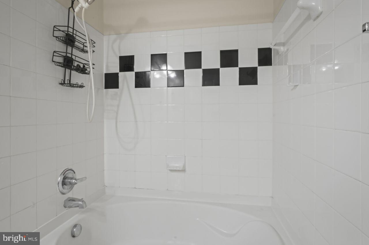 FAIRFAX RIDGE CONDOS - Residential