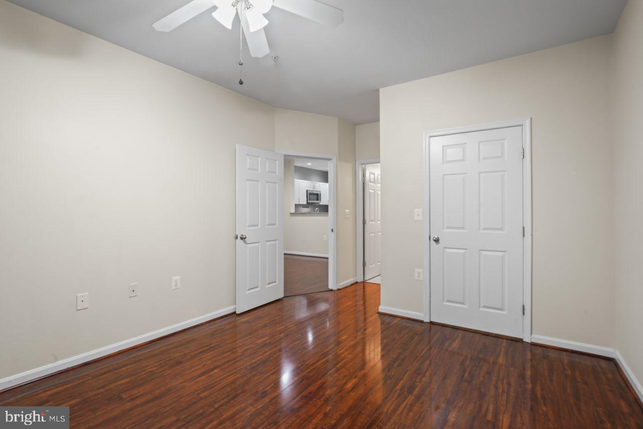 FAIRFAX RIDGE CONDOS - Residential