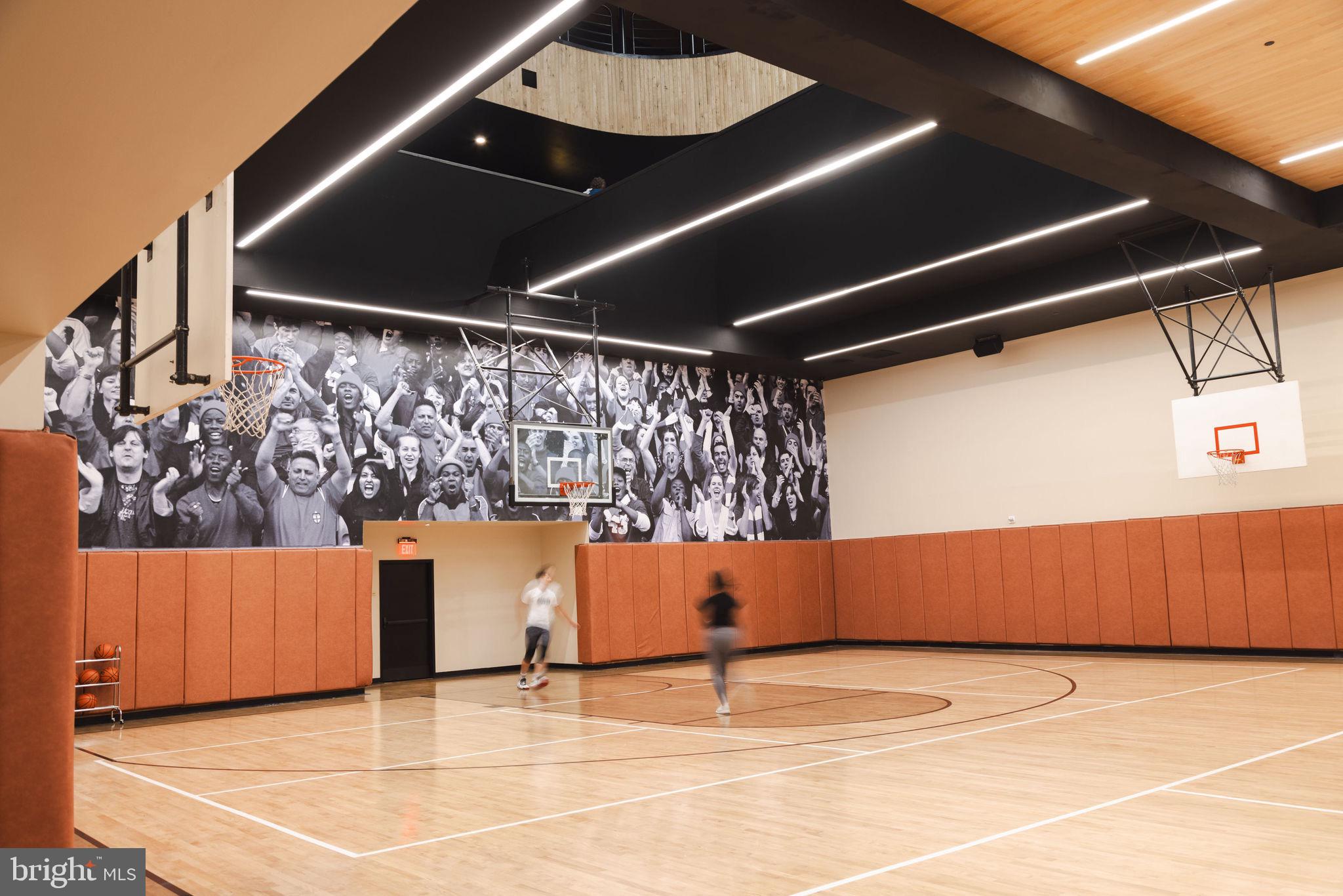 CENTER CITY - Residential Lease