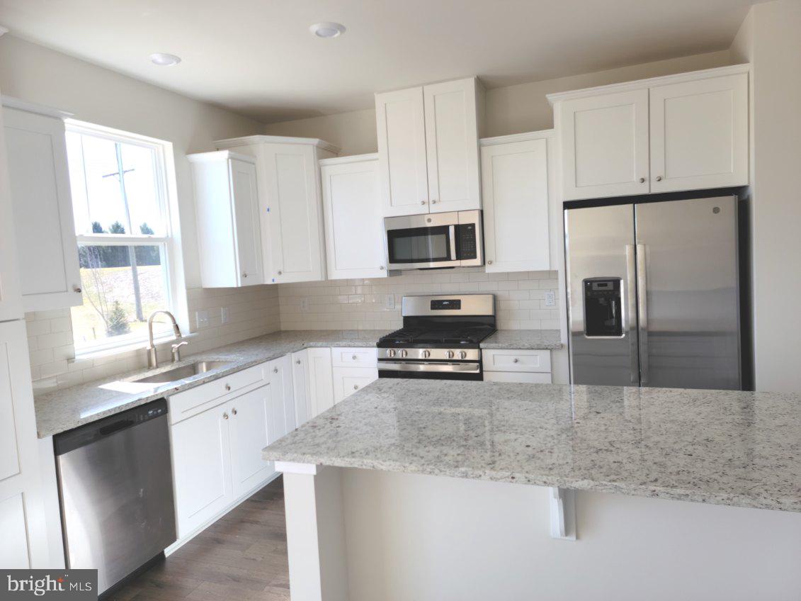 TOWNES AT SHANNON HILL - Residential Lease
