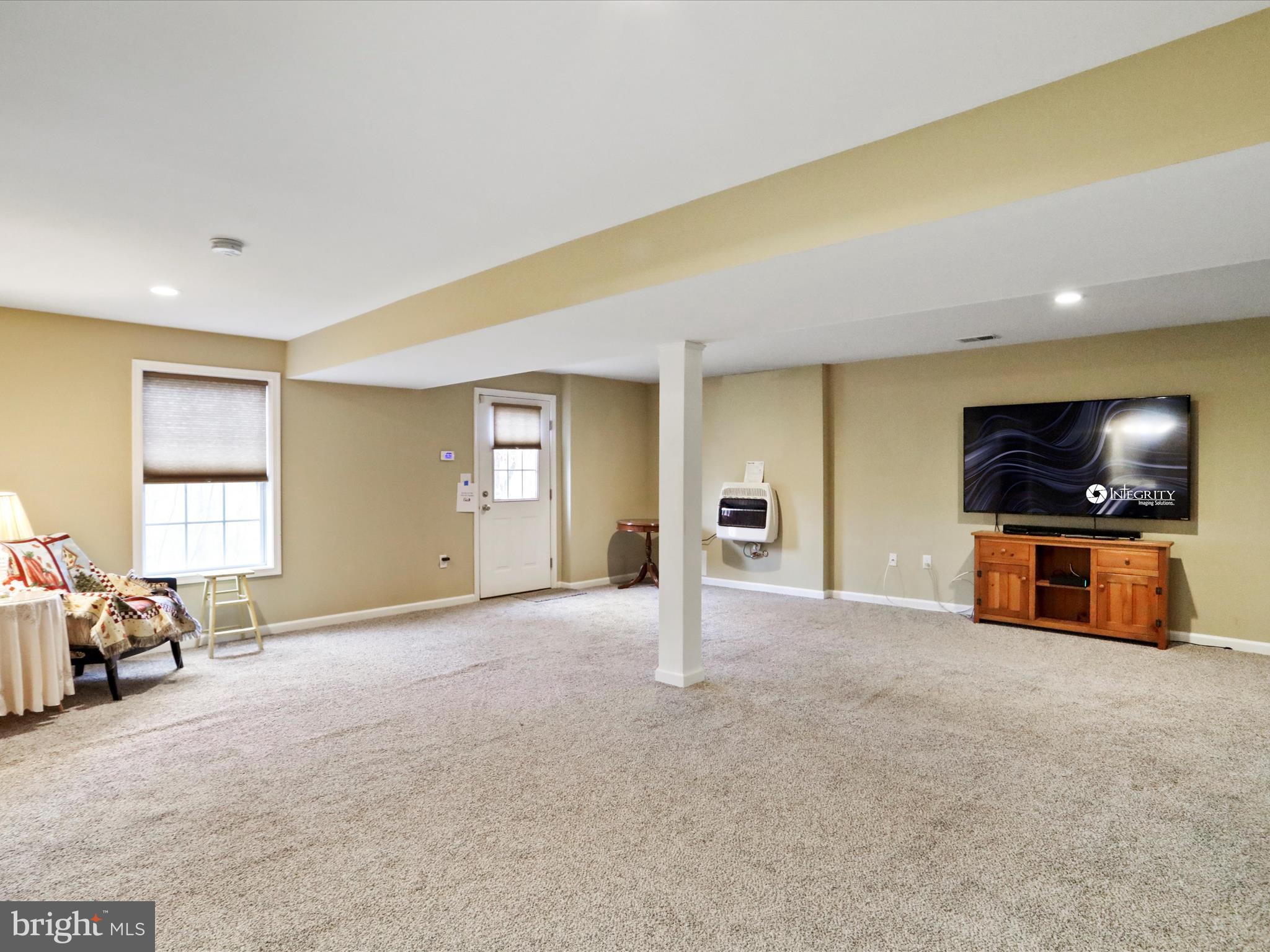 HICKORY RUN - Residential