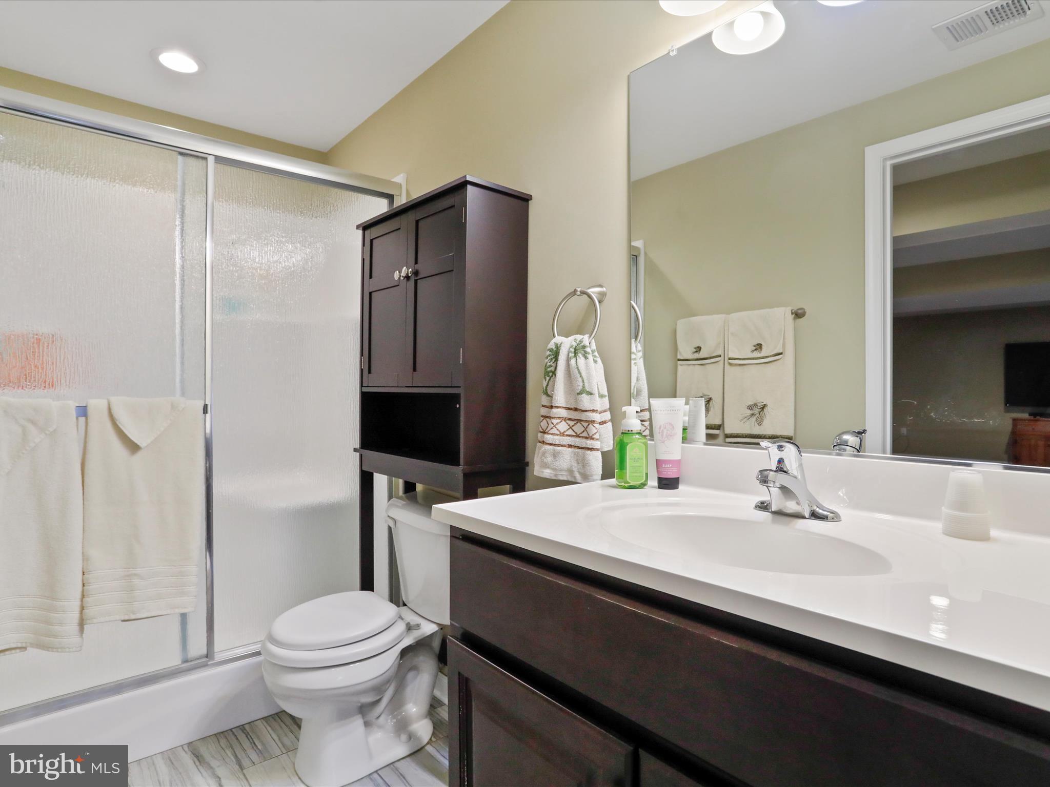 HICKORY RUN - Residential