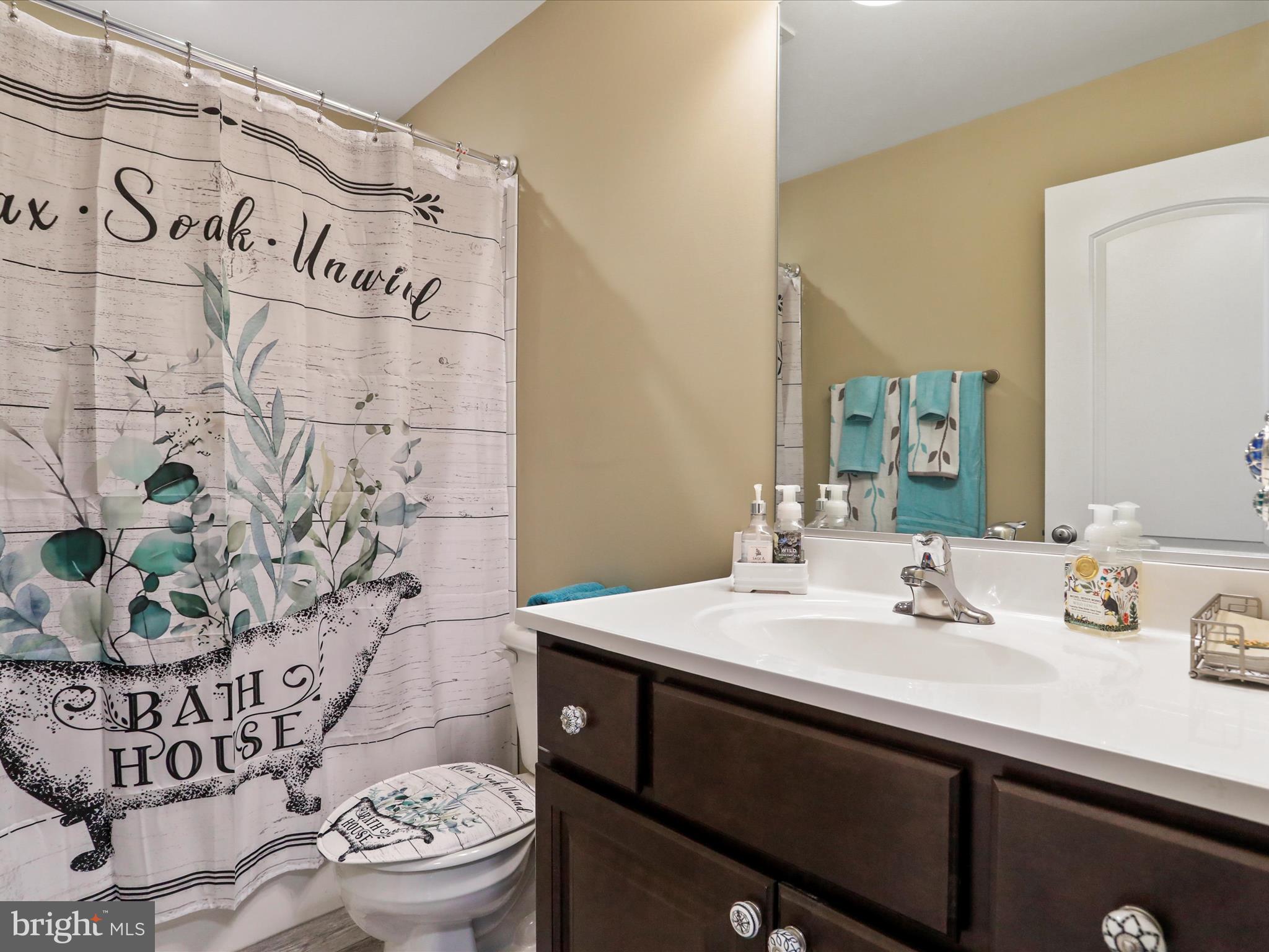 HICKORY RUN - Residential