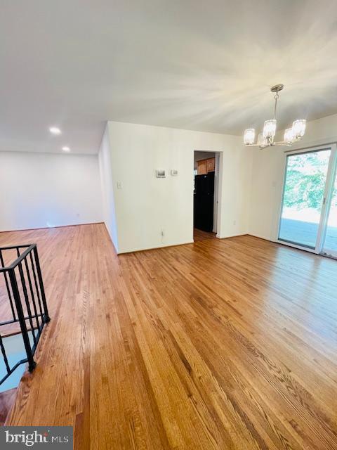 ROLLING VALLEY - Residential Lease