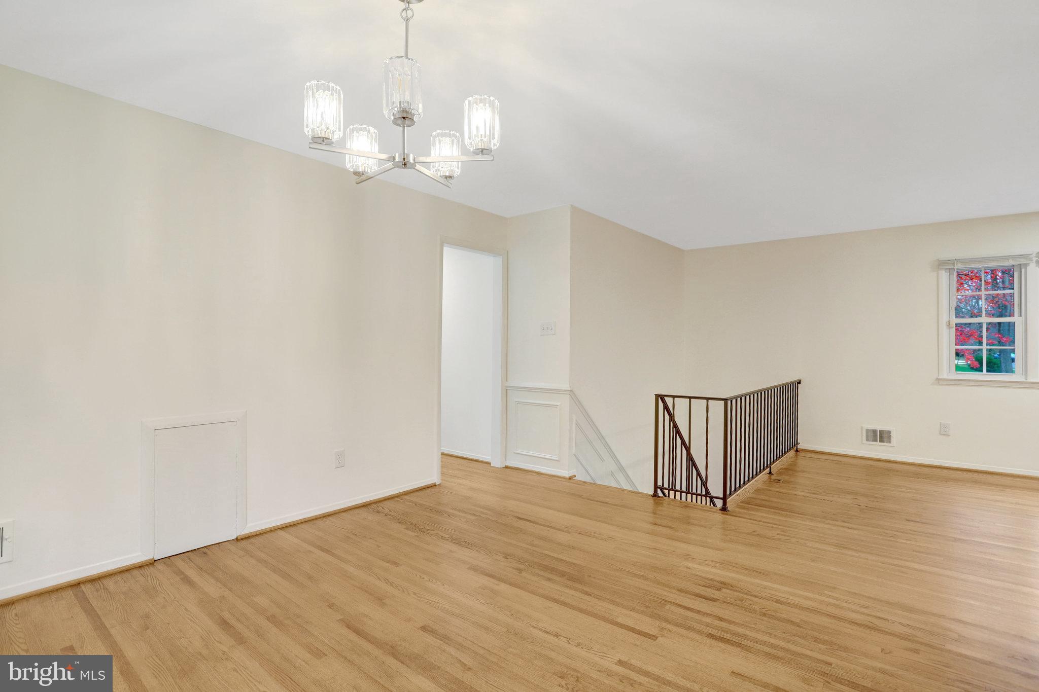 ROLLING VALLEY - Residential Lease