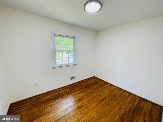 ROLLING VALLEY - Residential Lease