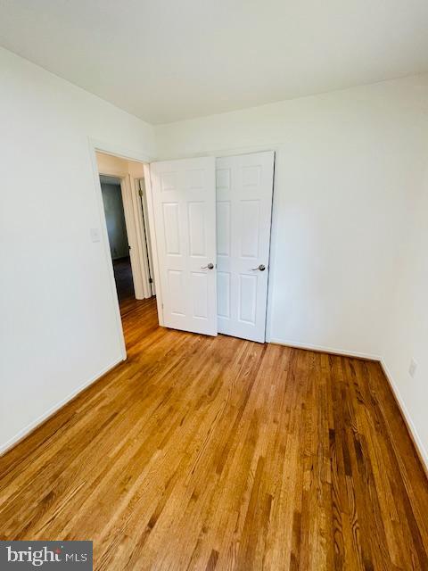 ROLLING VALLEY - Residential Lease