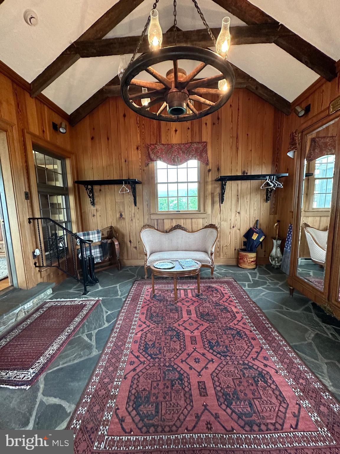 JERICHO ROAD - Residential