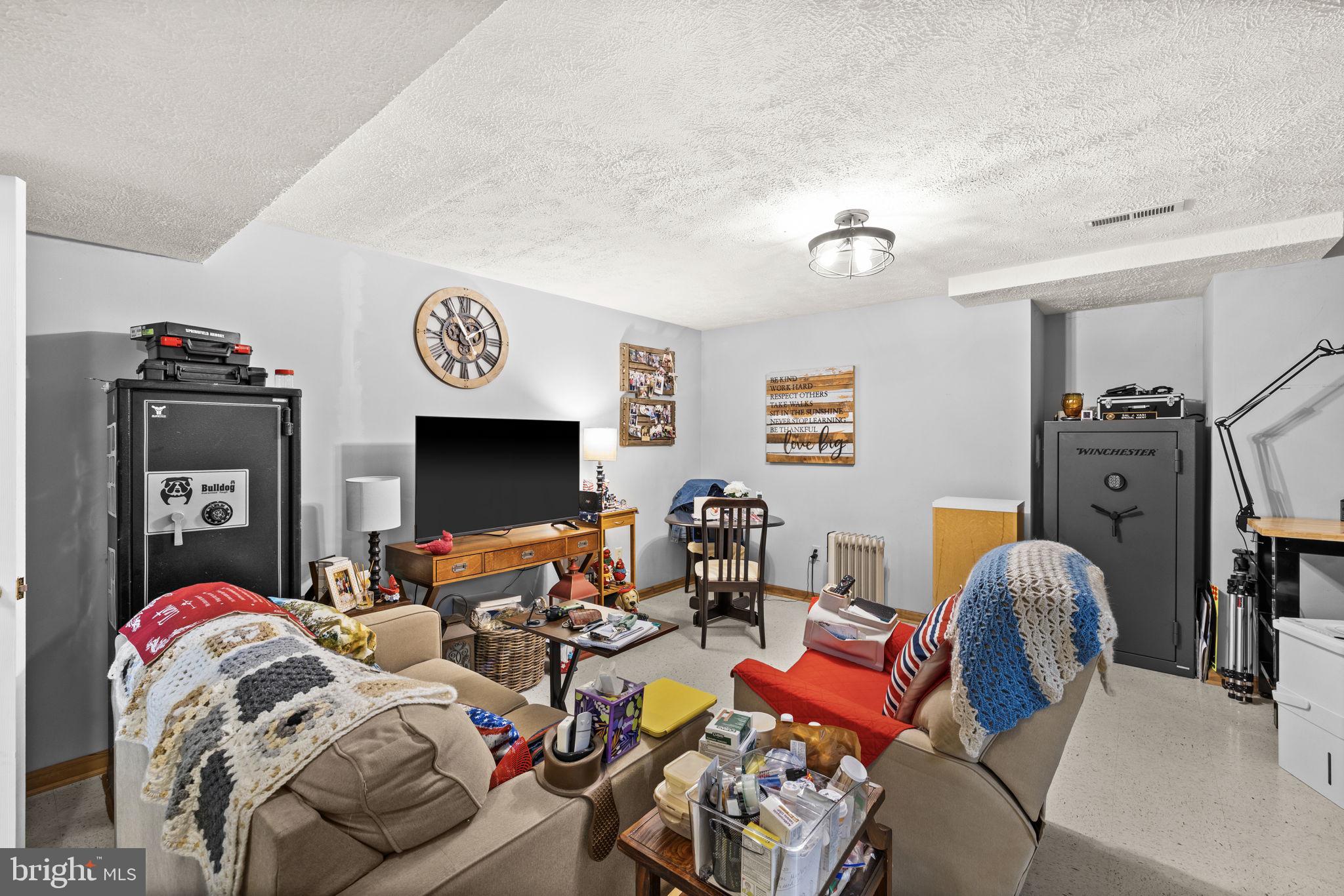 APPLE GROVE - Residential