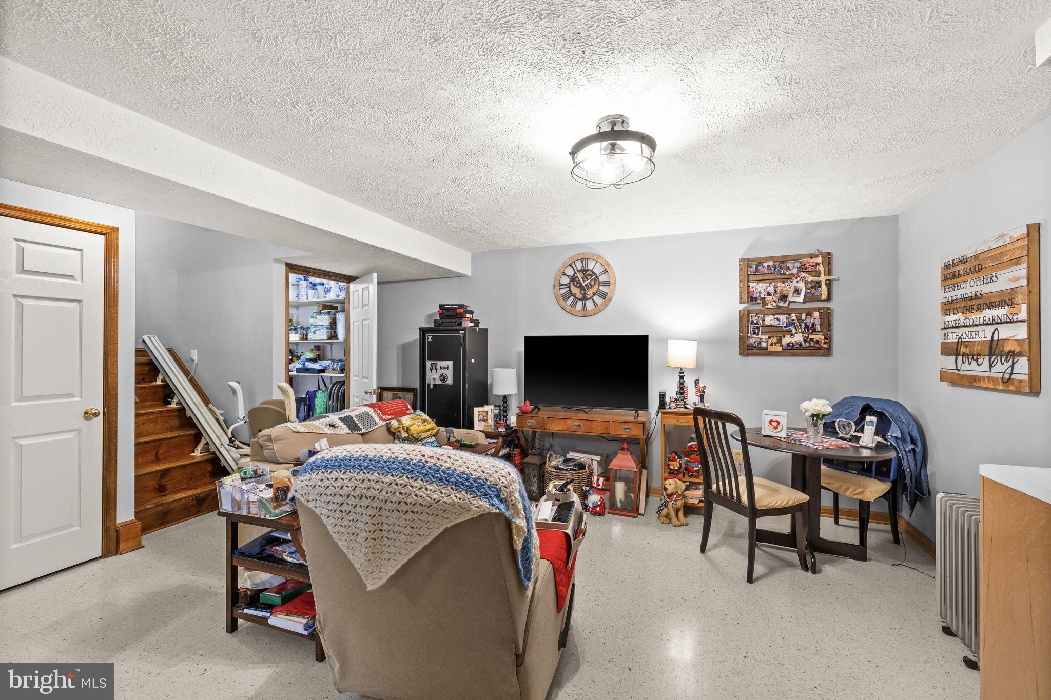 APPLE GROVE - Residential