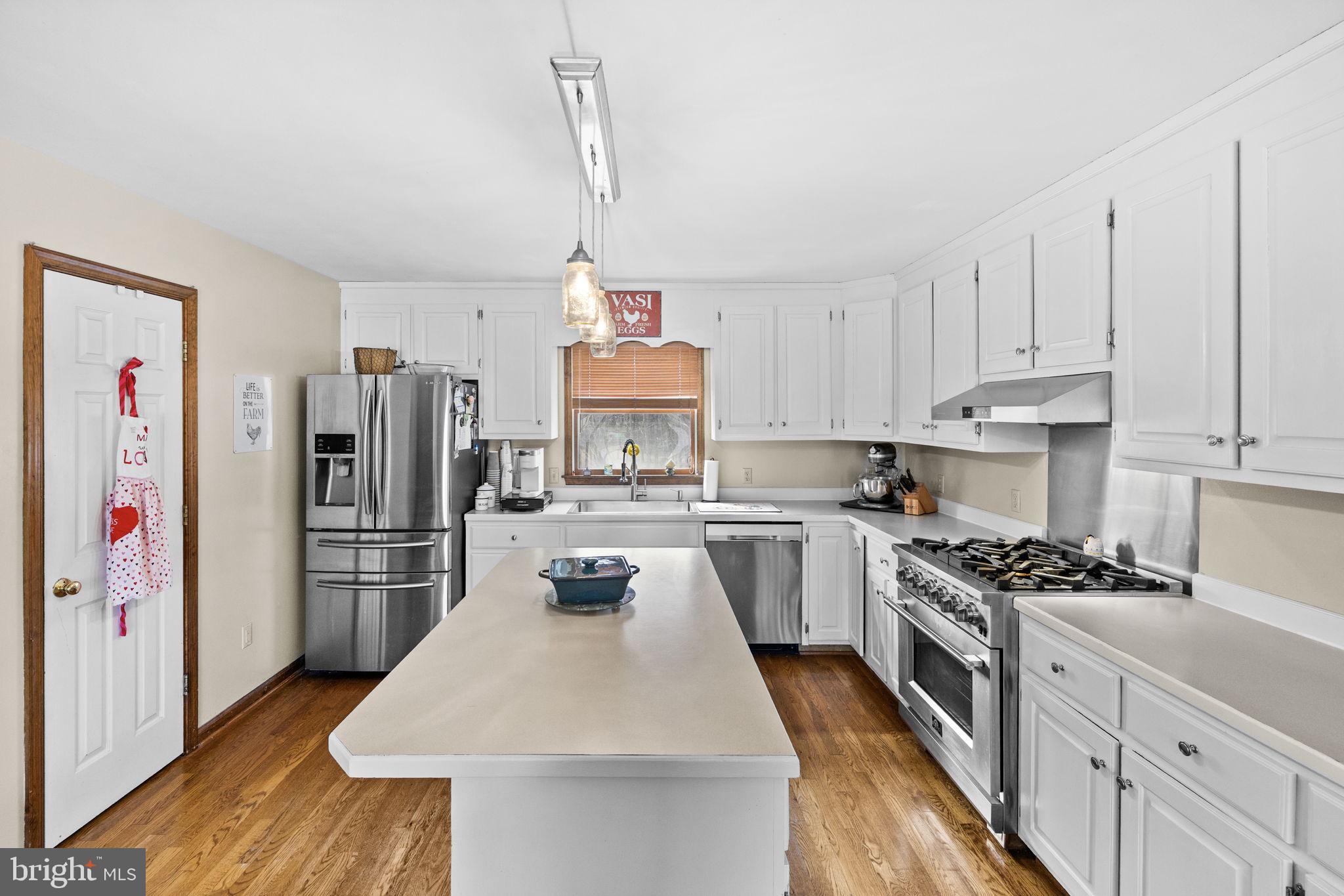 APPLE GROVE - Residential