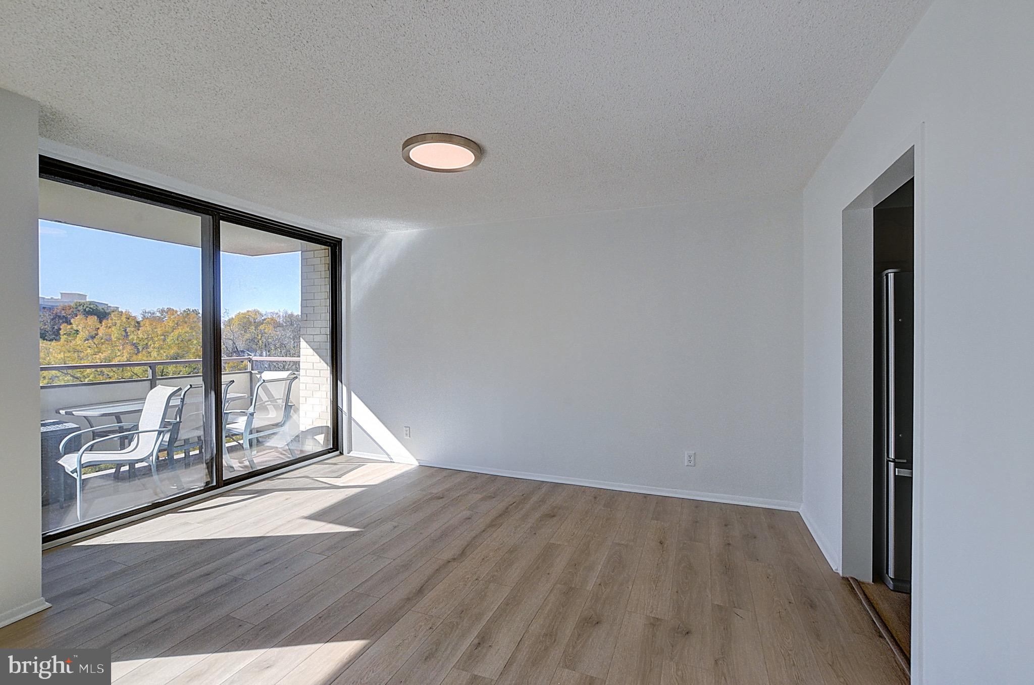 5225 POOKS HILL ROAD 911N