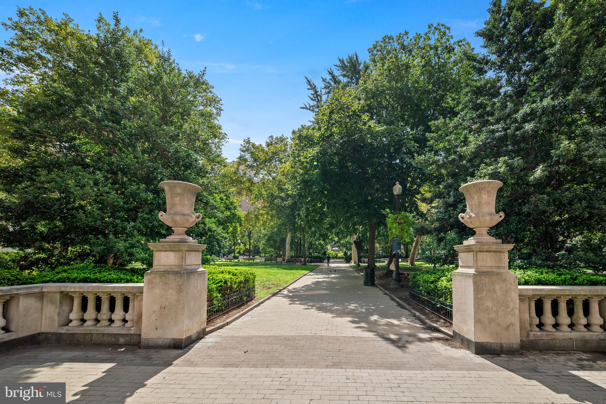 RITTENHOUSE SQUARE - Residential