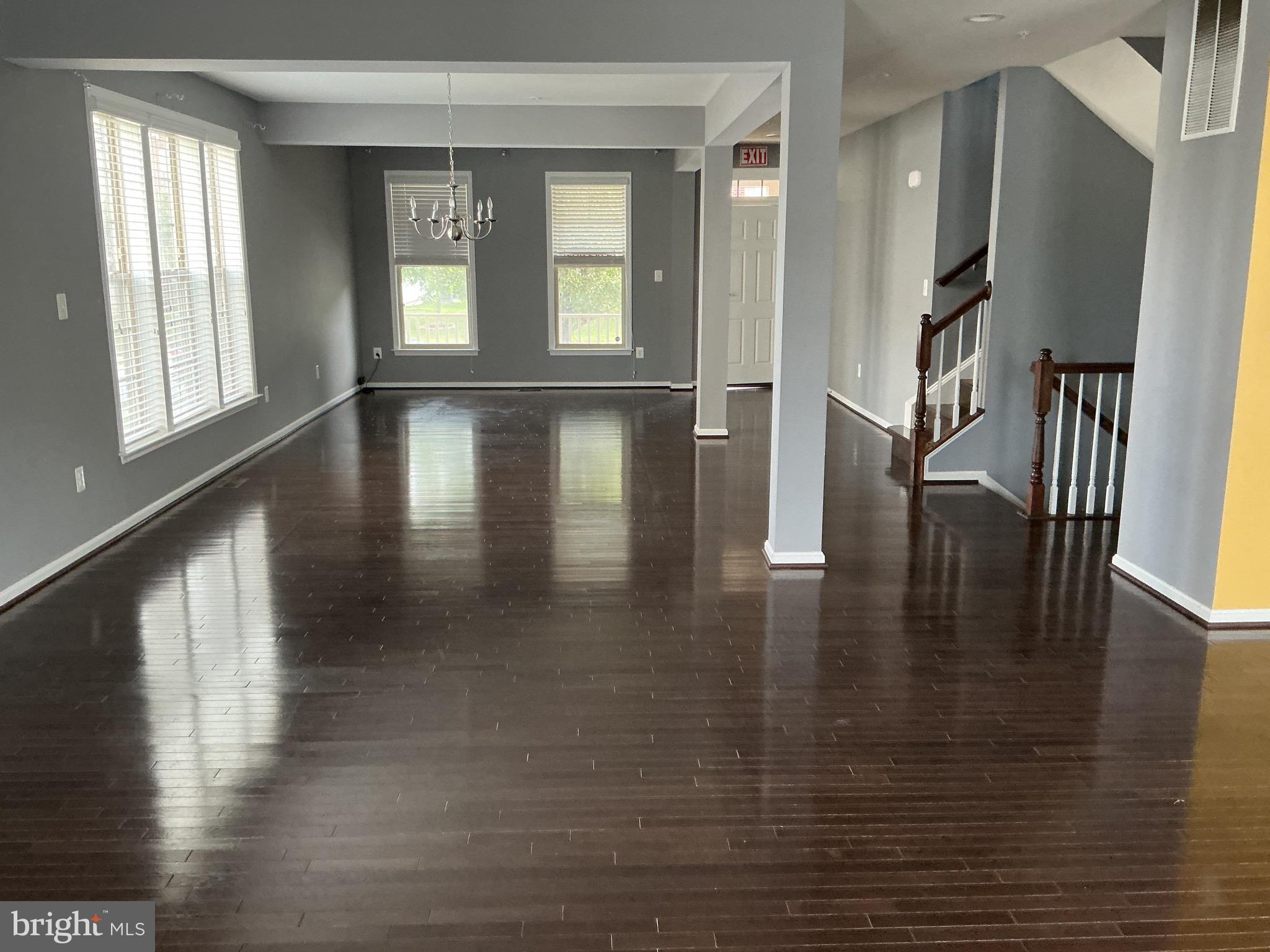 WOODMORE TOWNE CENTRE - Residential