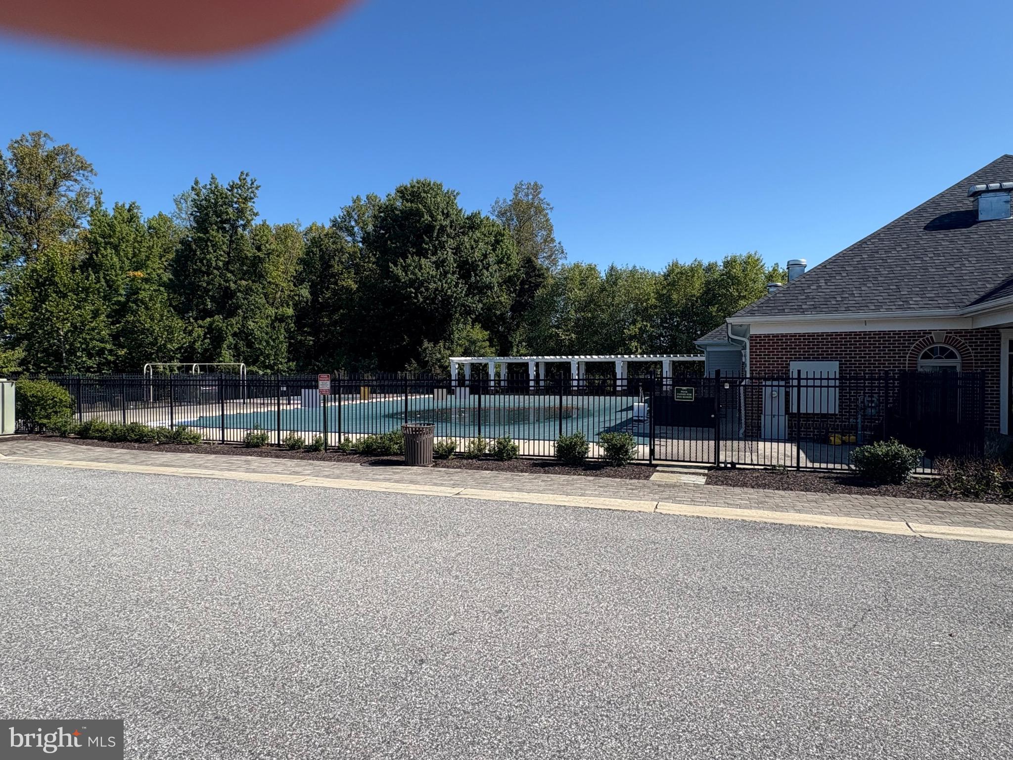 WOODMORE TOWNE CENTRE - Residential