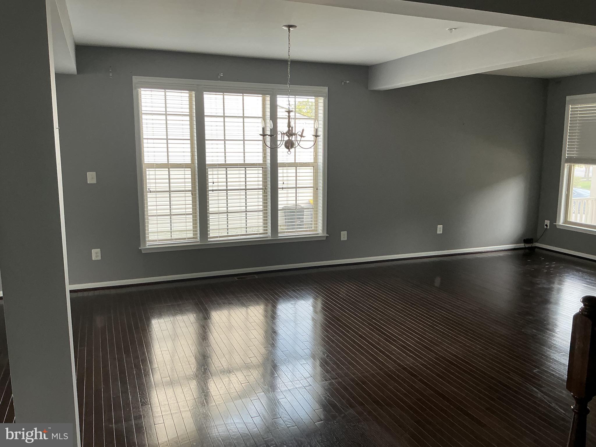 WOODMORE TOWNE CENTRE - Residential