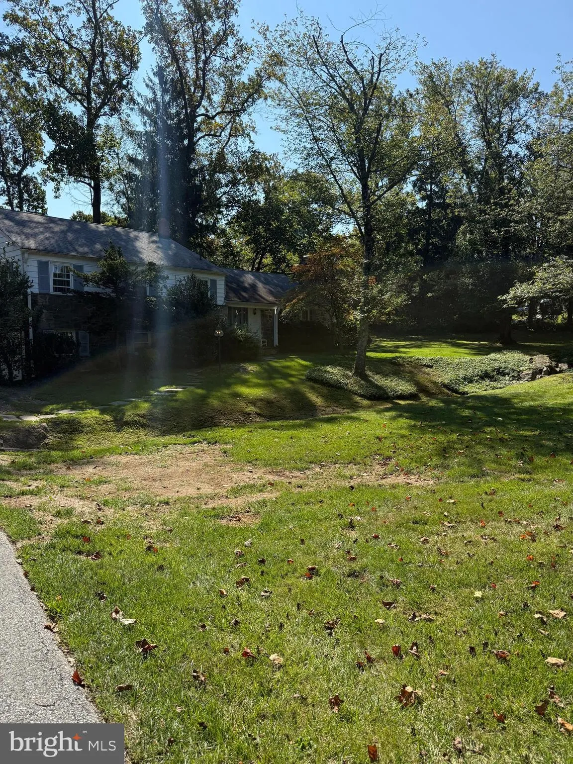 Berwyn, Pennsylvania 19312, United States, 4 Bedrooms Bedrooms, ,3 BathroomsBathrooms,Residential,Pending,209045