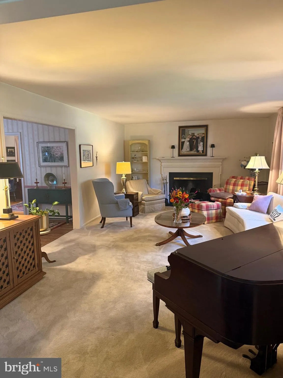 Berwyn, Pennsylvania 19312, United States, 4 Bedrooms Bedrooms, ,3 BathroomsBathrooms,Residential,Pending,209045