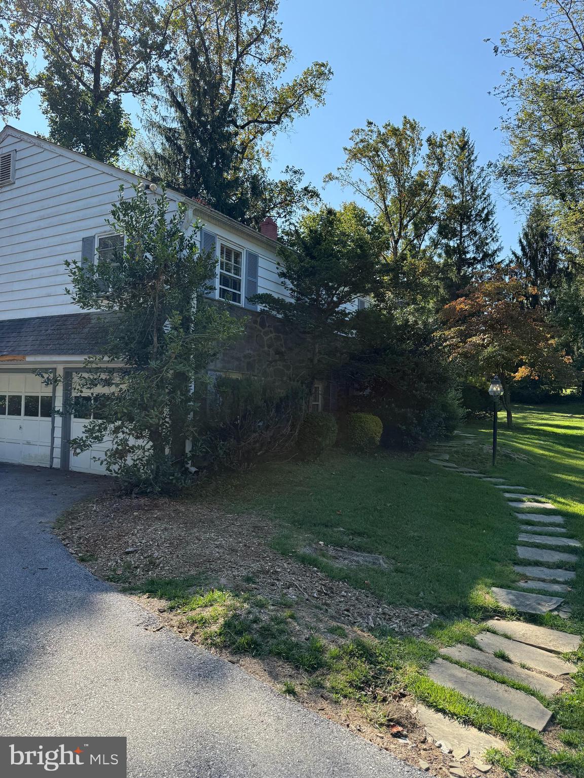 1179 BEAUMONT ROAD