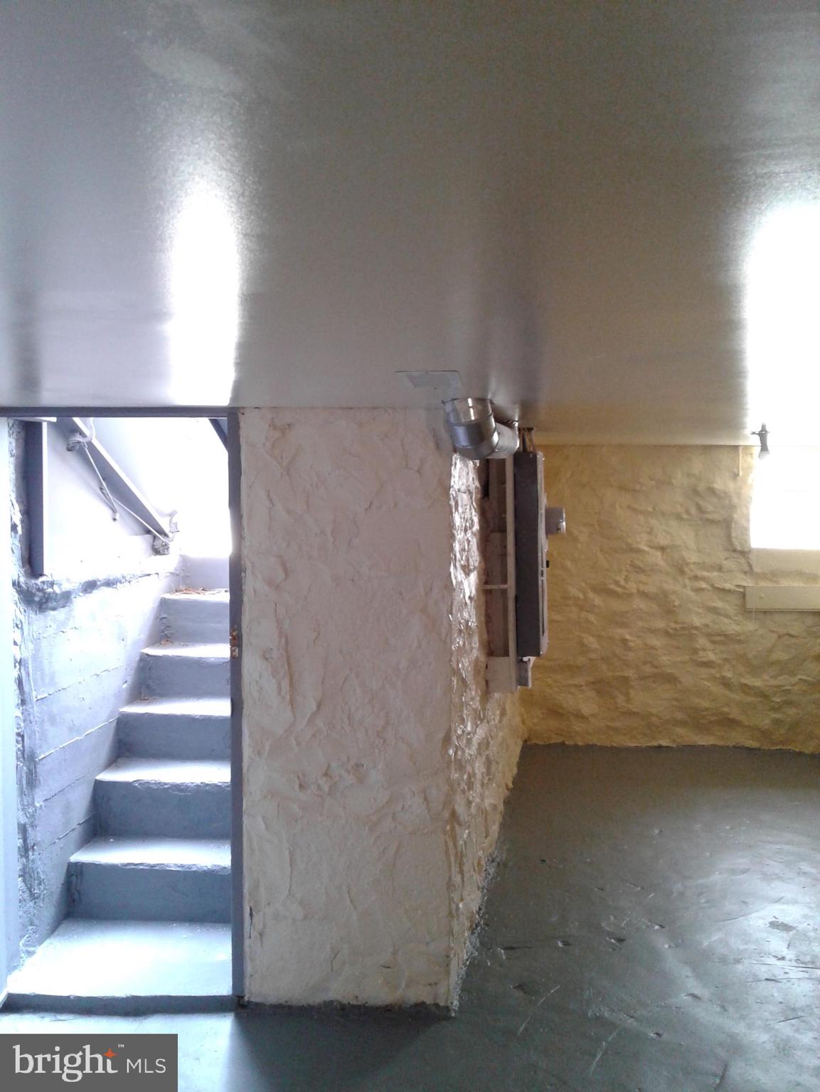 BALTIMORE HIGHLANDS - Residential