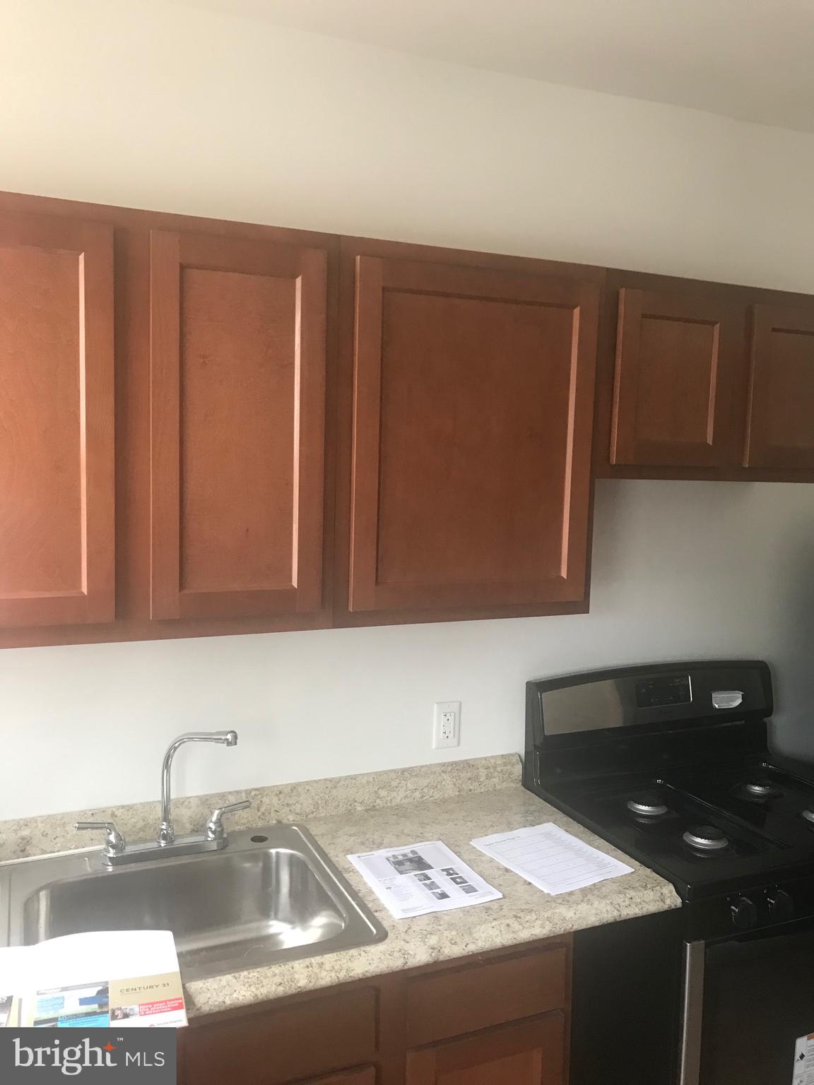 BALTIMORE HIGHLANDS - Residential