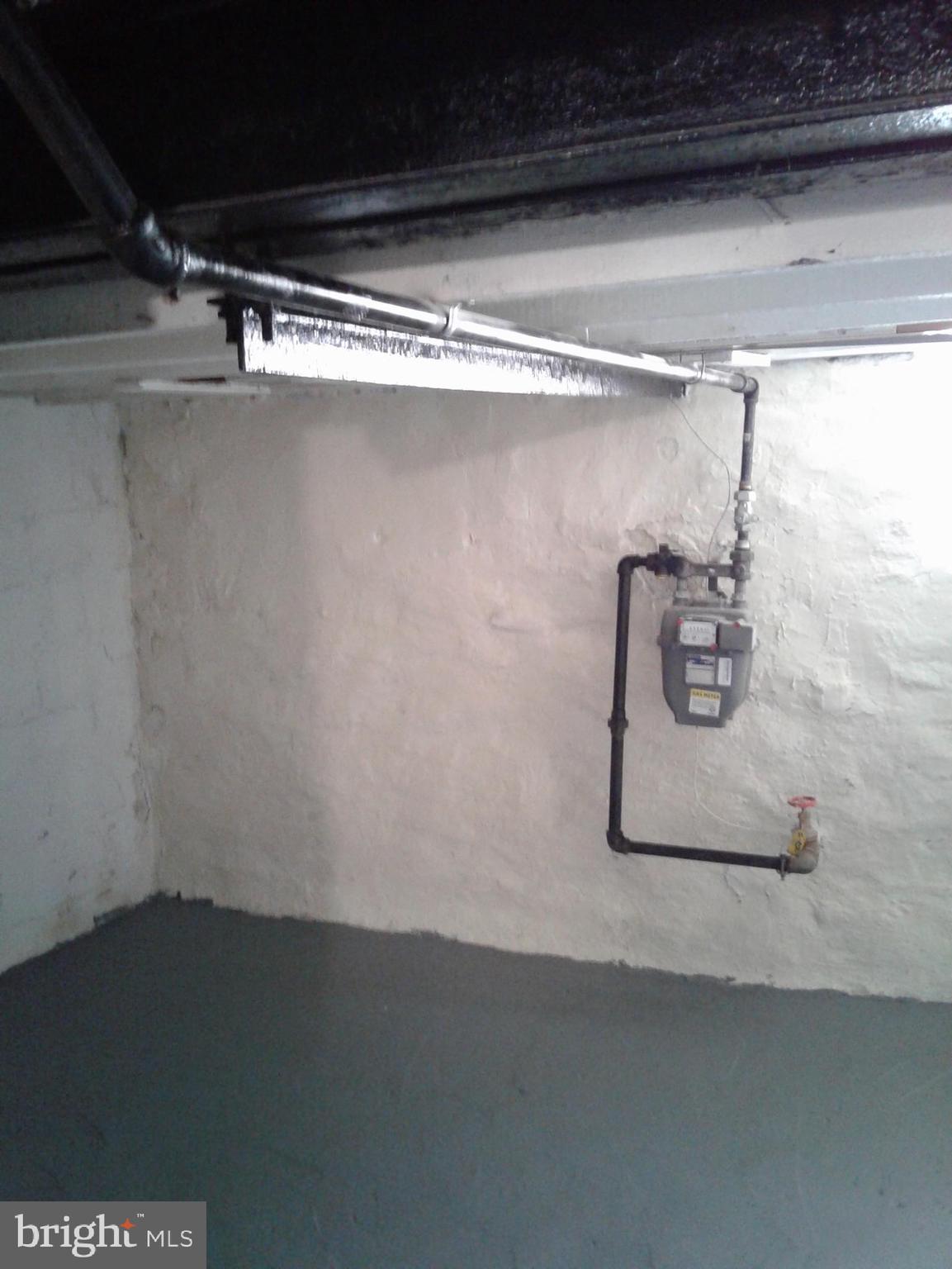 BALTIMORE HIGHLANDS - Residential