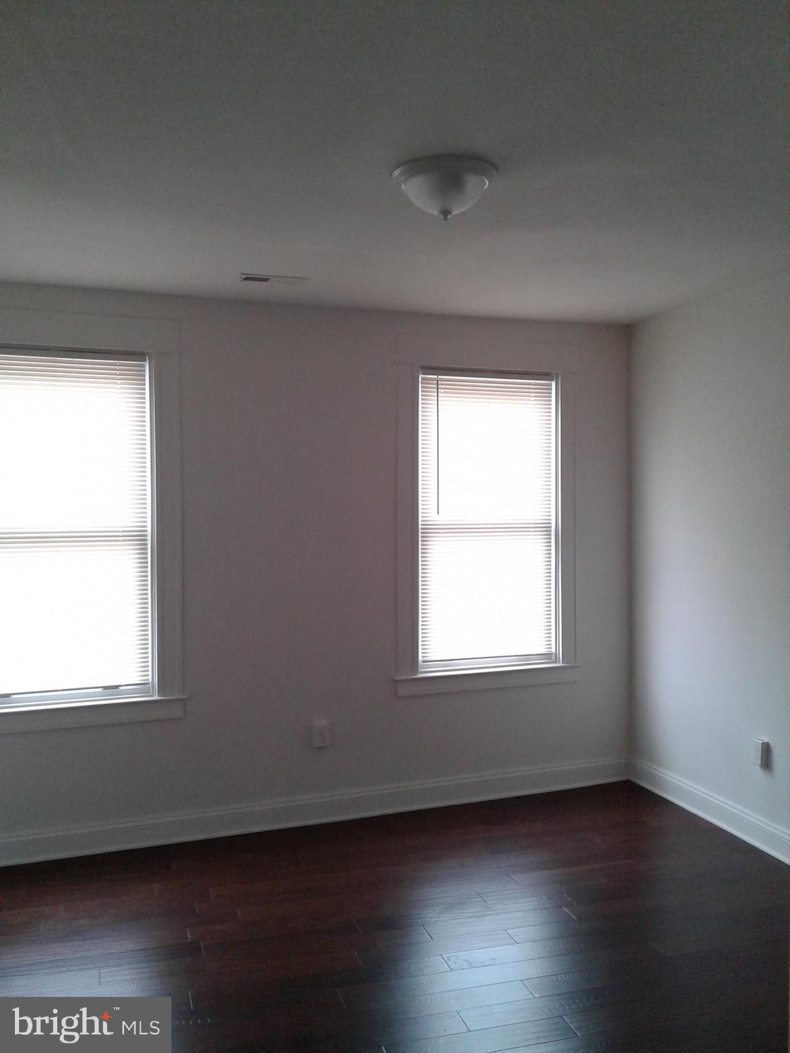 BALTIMORE HIGHLANDS - Residential