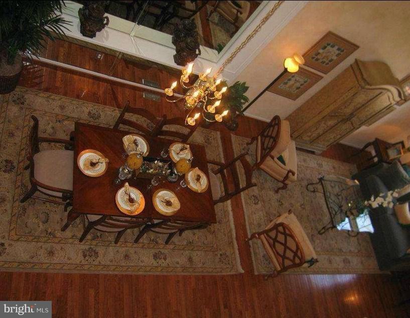 GLYNDON TRACE - Residential