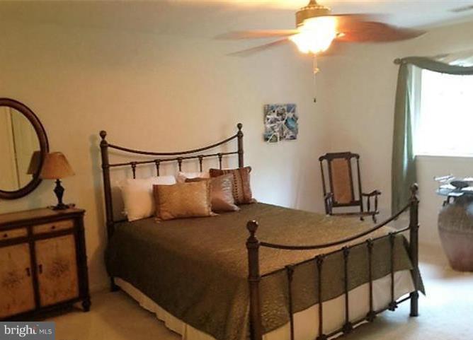 GLYNDON TRACE - Residential