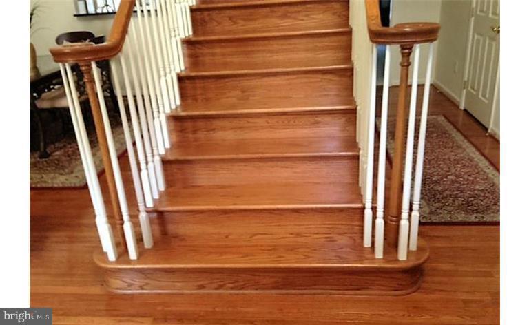 GLYNDON TRACE - Residential