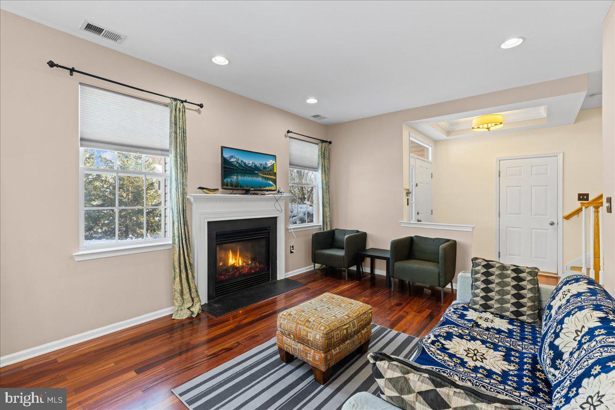 246 BRINLEY DRIVE