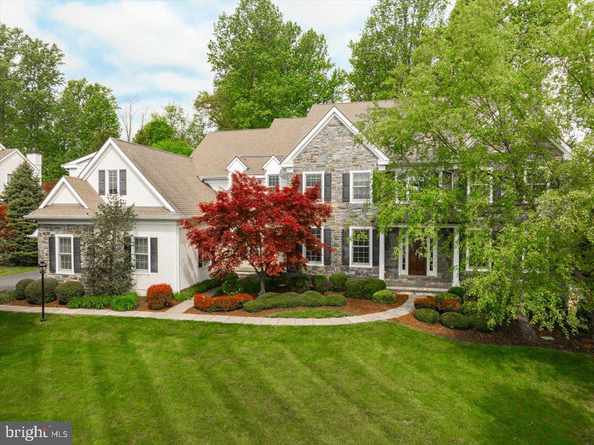 BRICK HOUSE FARM - Residential
