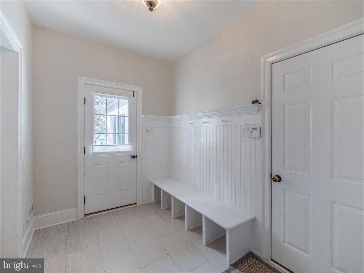 BRICK HOUSE FARM - Residential