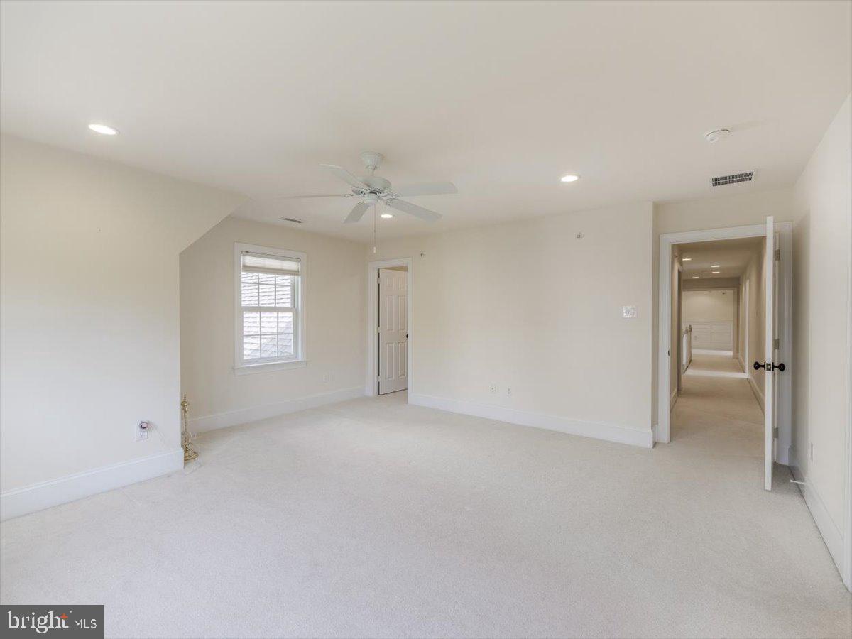 BRICK HOUSE FARM - Residential